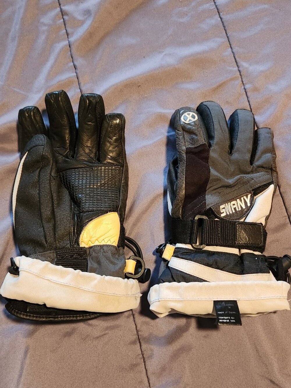 used, Swany ski gloves, Ladies Medium - Picture 4 of 7